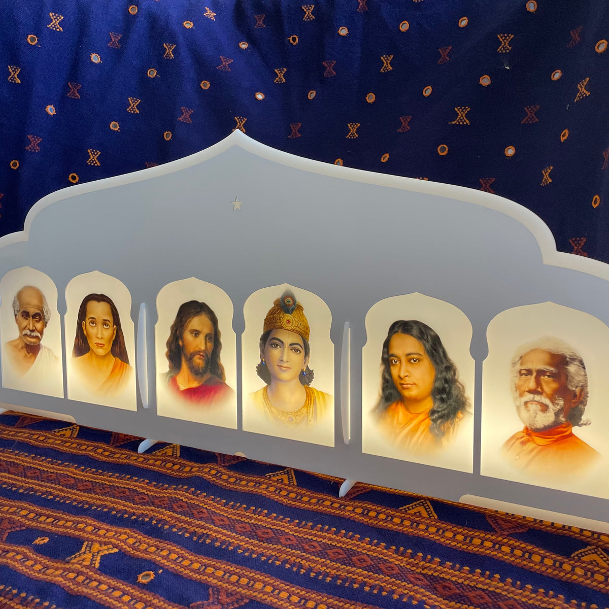 Handcrafted Altar - Backlit Supreme Swan