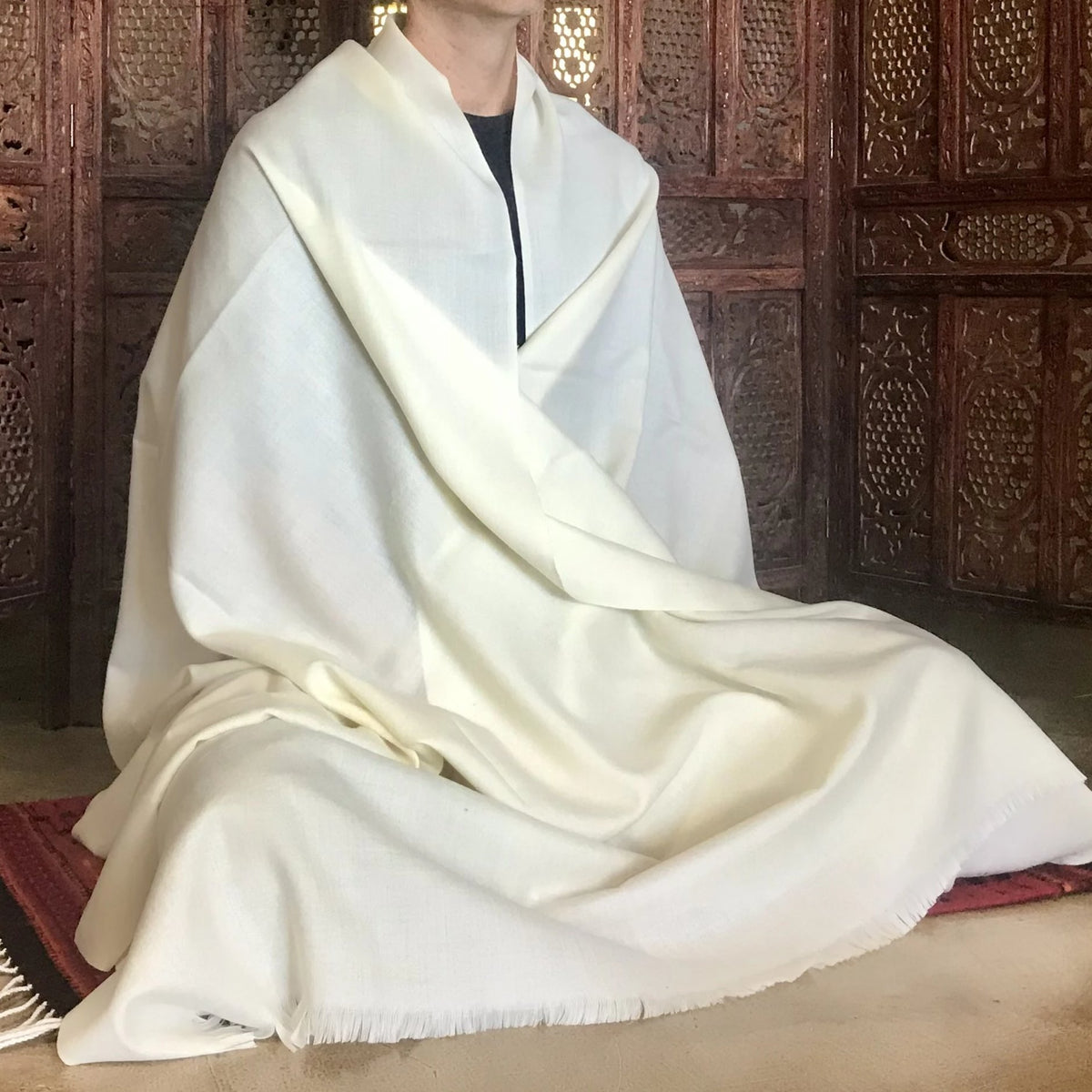 Kailash Merino Wool Meditation Shawl - Two Colors Supreme Swan