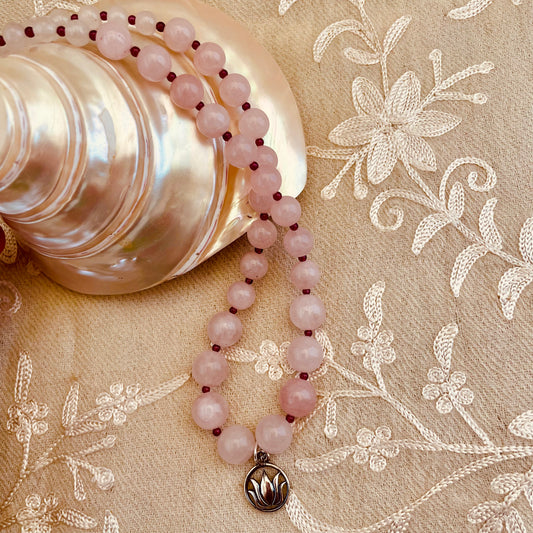 Heart's Lotus Rose Quartz Necklace