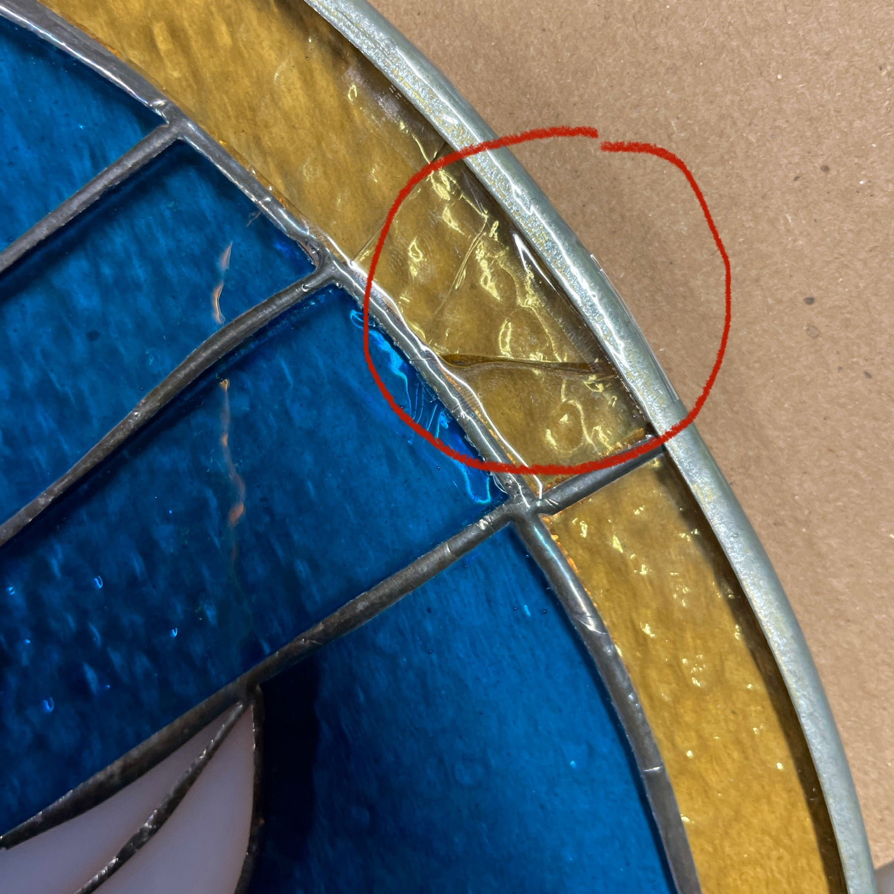 SLIGHTLY DAMAGED Encinitas Retreat Swan Stained Glass -  15 inch