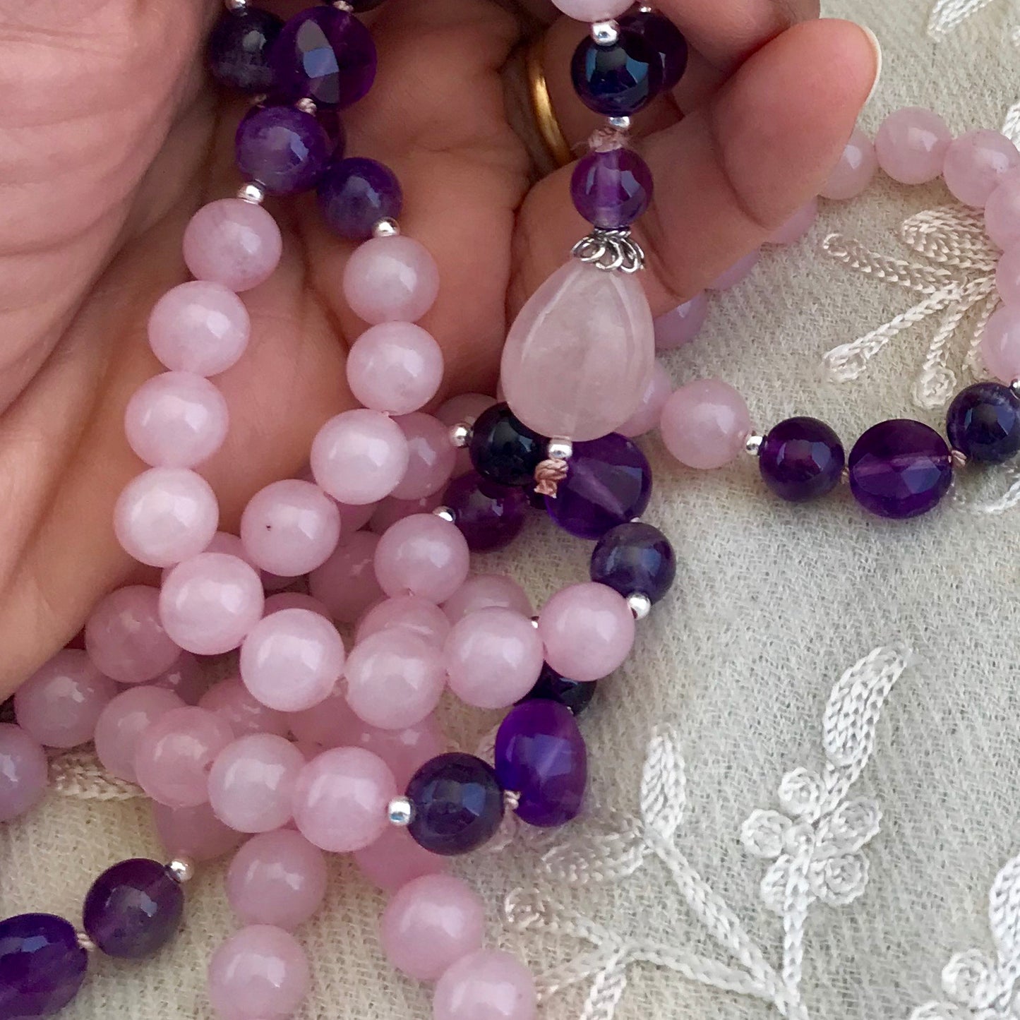 Vijaya Rose Quartz & Amethyst Mala