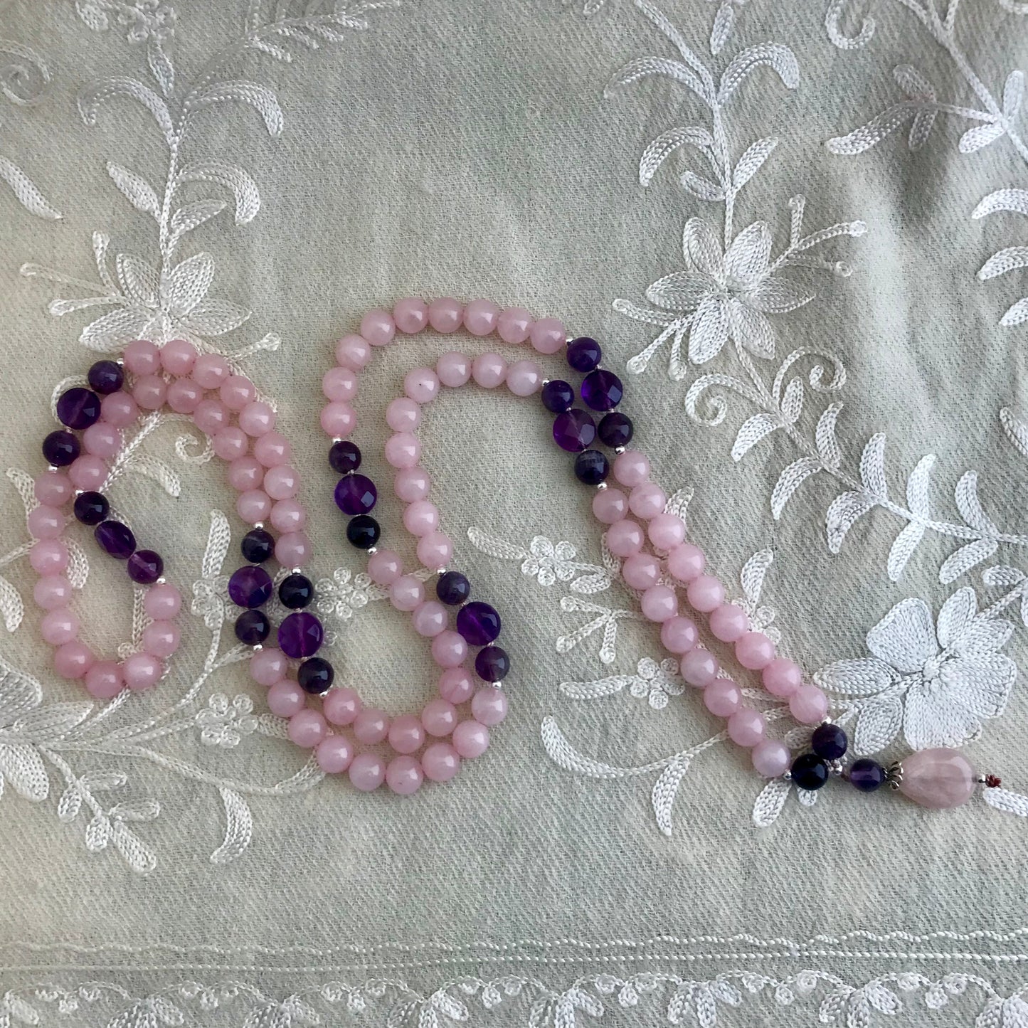 Vijaya Rose Quartz & Amethyst Mala